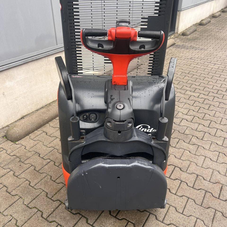 Linde L14AP (372) - Gerbeur: photos 3 Linde L14AP (372) - Gerbeur: photos 3