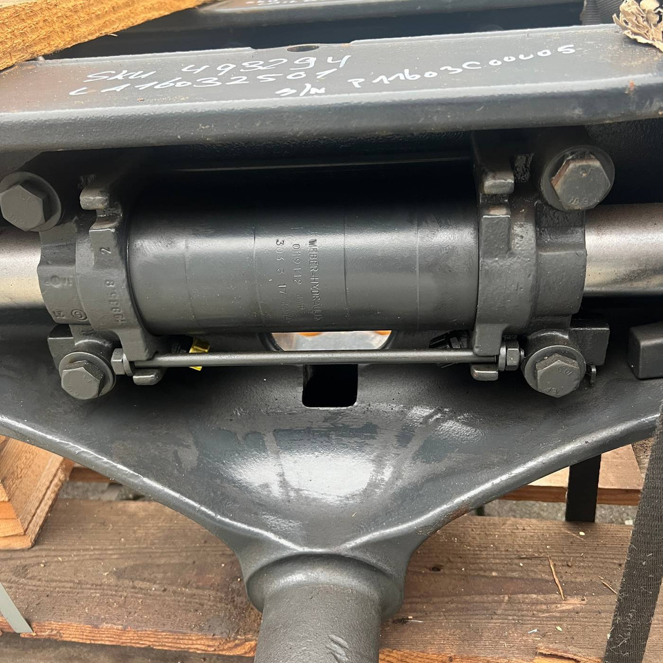 Essieu et pièces pour Matériel de manutention Rear axle LA1603 2501 for Linde 394-02: photos 8