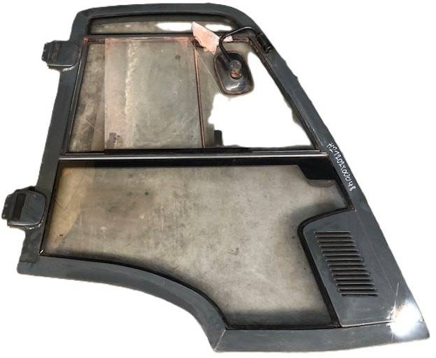 Right door for Linde - Portière et pièces pour Matériel de manutention: photos 2 Right door for Linde - Portière et pièces pour Matériel de manutention: photos 2