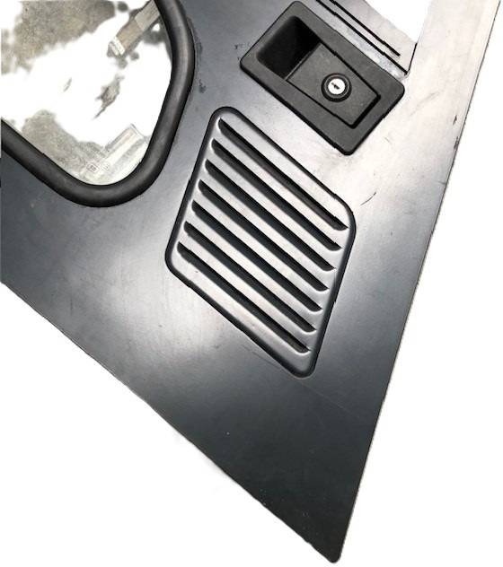 Right door for Linde series 387 - Portière et pièces pour Matériel de manutention: photos 3 Right door for Linde series 387 - Portière et pièces pour Matériel de manutention: photos 3