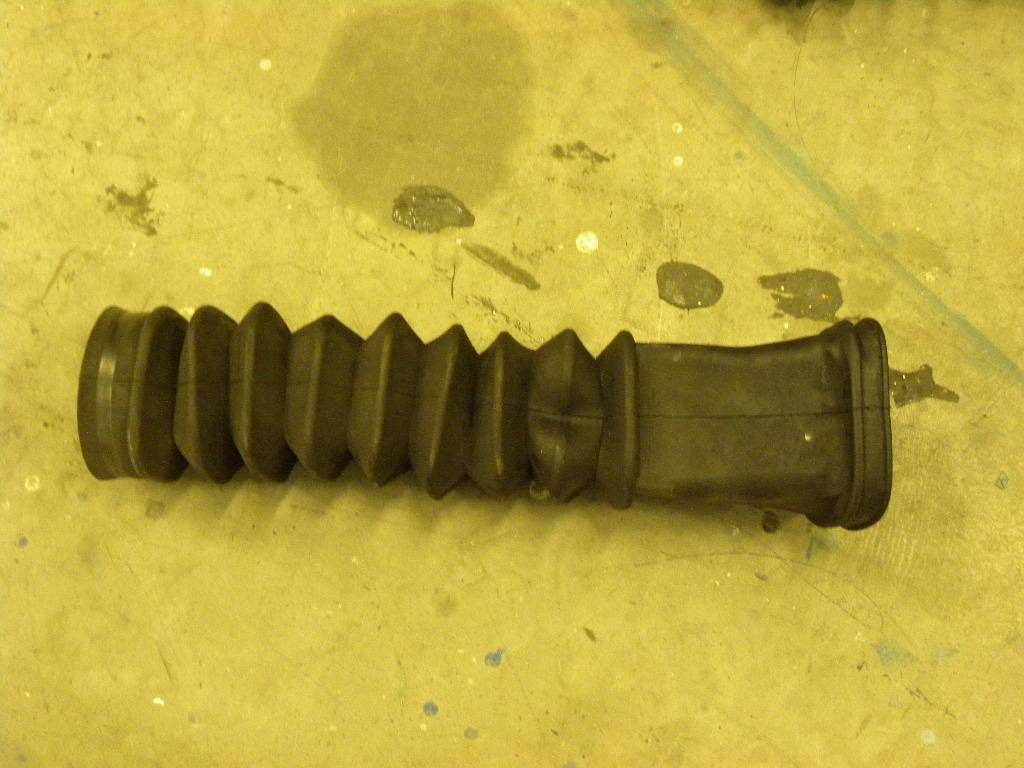 Tilt cylinder for Still R60-45 - Vérin hydraulique pour Matériel de manutention: photos 2 Tilt cylinder for Still R60-45 - Vérin hydraulique pour Matériel de manutention: photos 2