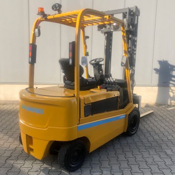 Unicarriers EH30L (G1Q2L30Q) - Chariot élévateur électrique: photos 3 Unicarriers EH30L (G1Q2L30Q) - Chariot élévateur électrique: photos 3