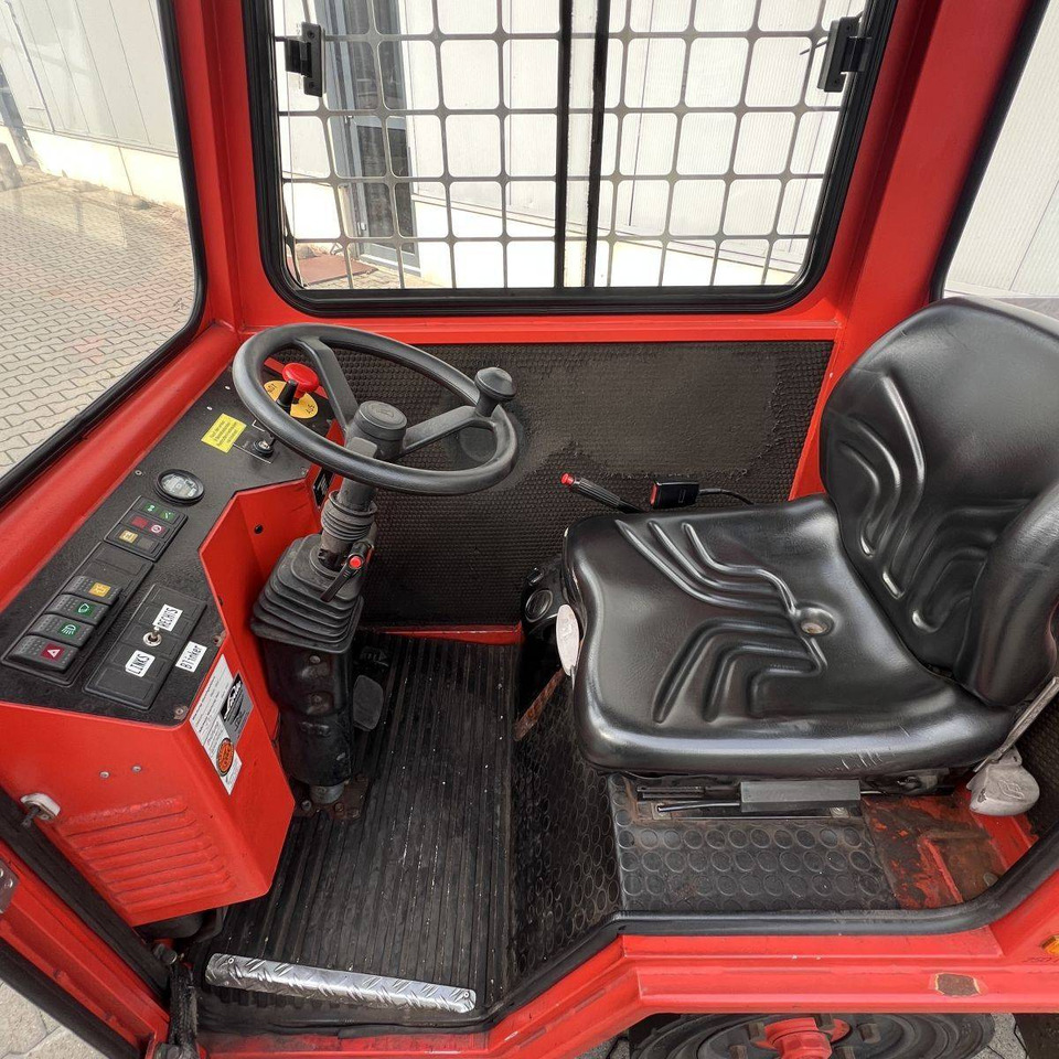 Volk EFW2 - Tracteur portuaire: photos 4 Volk EFW2 - Tracteur portuaire: photos 4