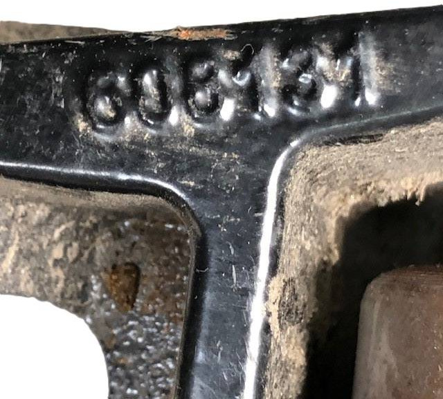 Wheel fork for Caterpillar NPV20N2 - Commande de gouvernail pour Matériel de manutention: photos 3 Wheel fork for Caterpillar NPV20N2 - Commande de gouvernail pour Matériel de manutention: photos 3