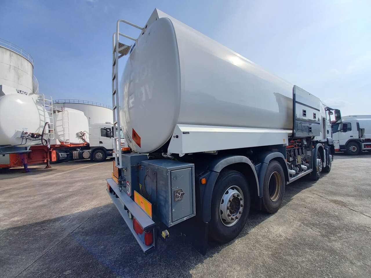 Camion citerne MAN TGS: photos 7