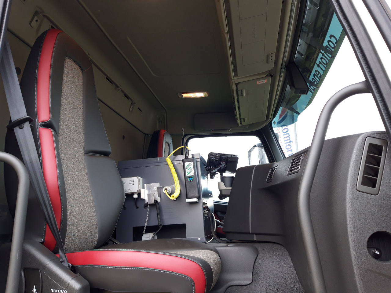 Camion citerne VOLVO FM: photos 7