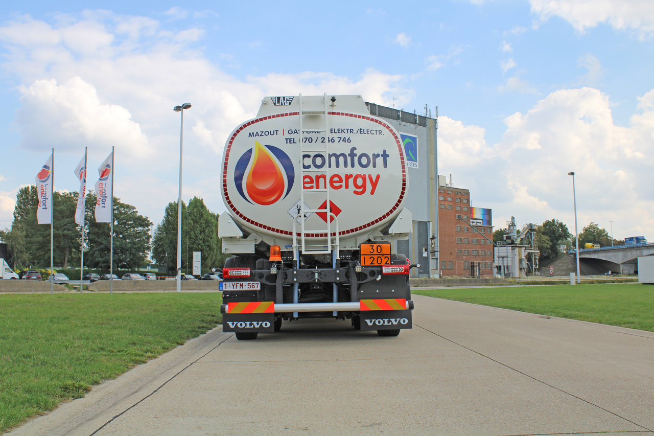 Camion citerne VOLVO FM: photos 9