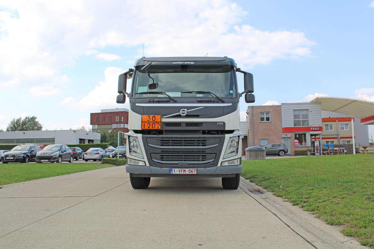 Camion citerne VOLVO FM: photos 5