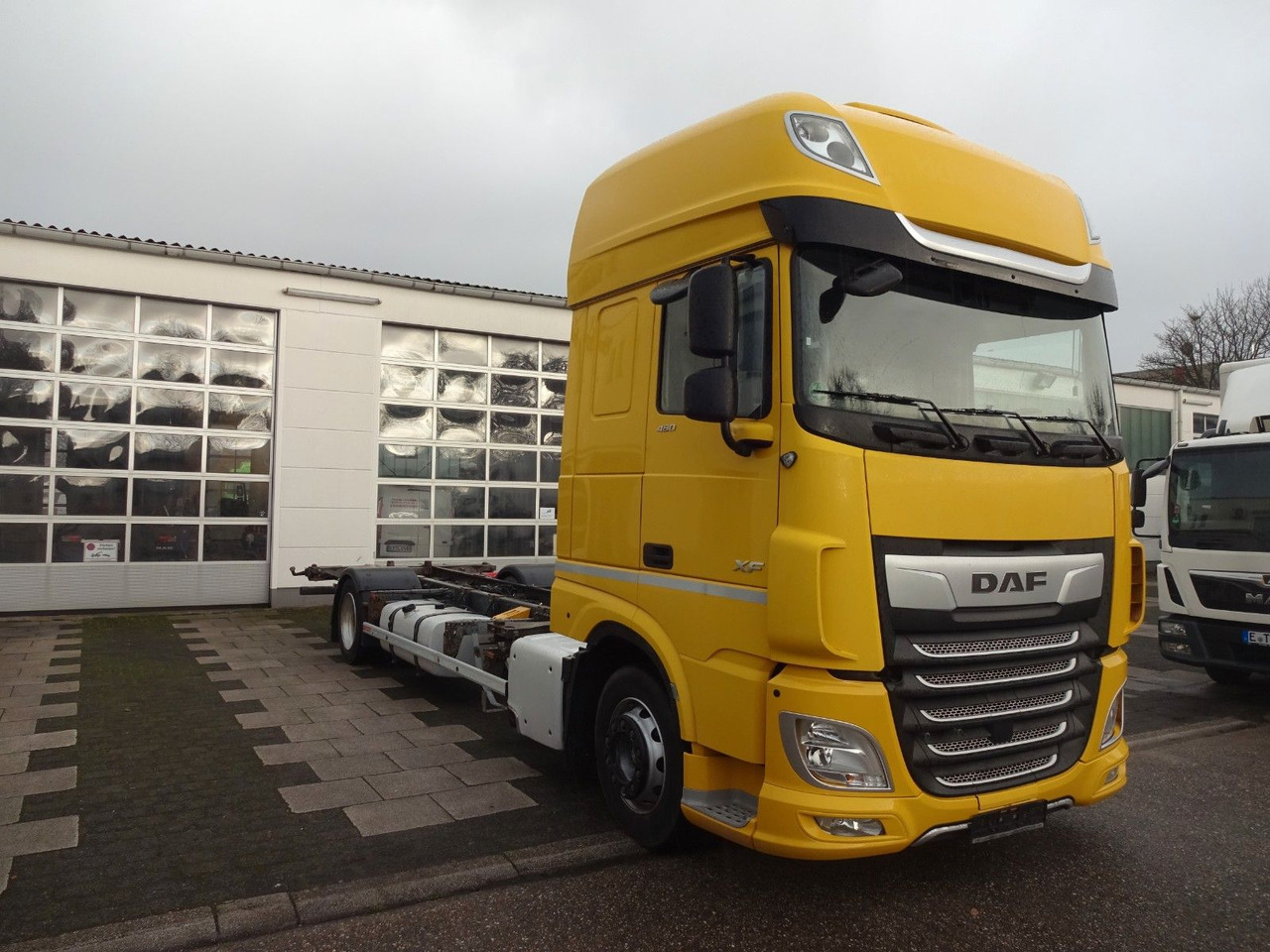 DAF XF 480, Jumbo BDF, SSC, Standklima, Intarder - Autre matériel: photos 1 DAF XF 480, Jumbo BDF, SSC, Standklima, Intarder - Autre matériel: photos 1