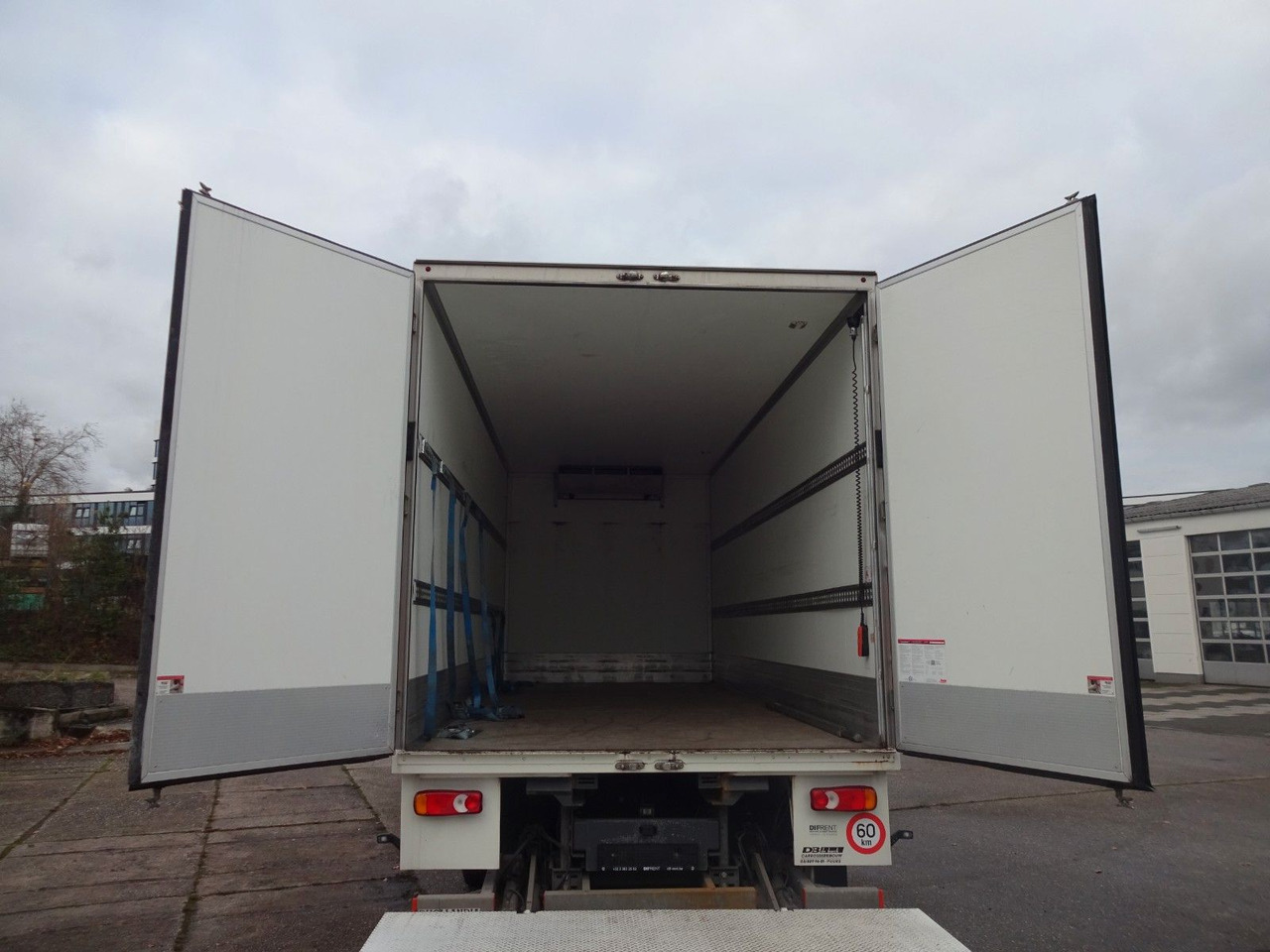 DAF LF 220, 16 T, LBW, Türen, Klima, Automat, Kamera en crédit-bail DAF LF 220, 16 T, LBW, Türen, Klima, Automat, Kamera: photos 8