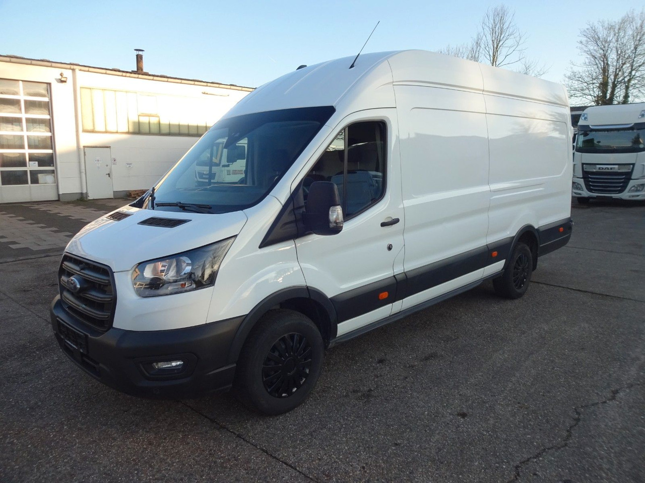Ford Transit Kasten L4H3, Klima, Tempomat, Kamera - Fourgon utilitaire: photos 1 Ford Transit Kasten L4H3, Klima, Tempomat, Kamera - Fourgon utilitaire: photos 1