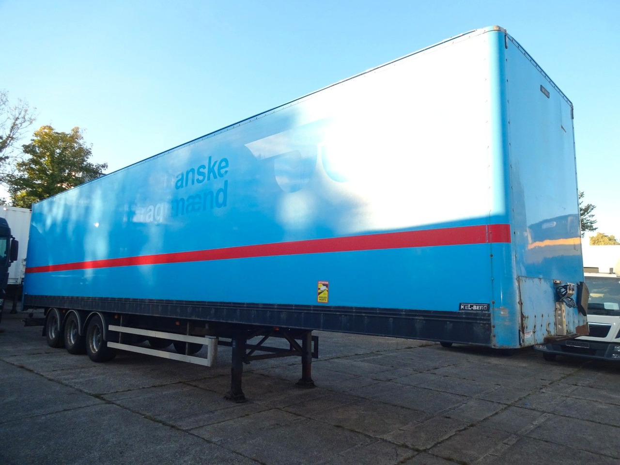 Kel-Berg 3 x Koffer, Doppelstock mit Balken - Semi-remorque fourgon: photos 1 Kel-Berg 3 x Koffer, Doppelstock mit Balken - Semi-remorque fourgon: photos 1