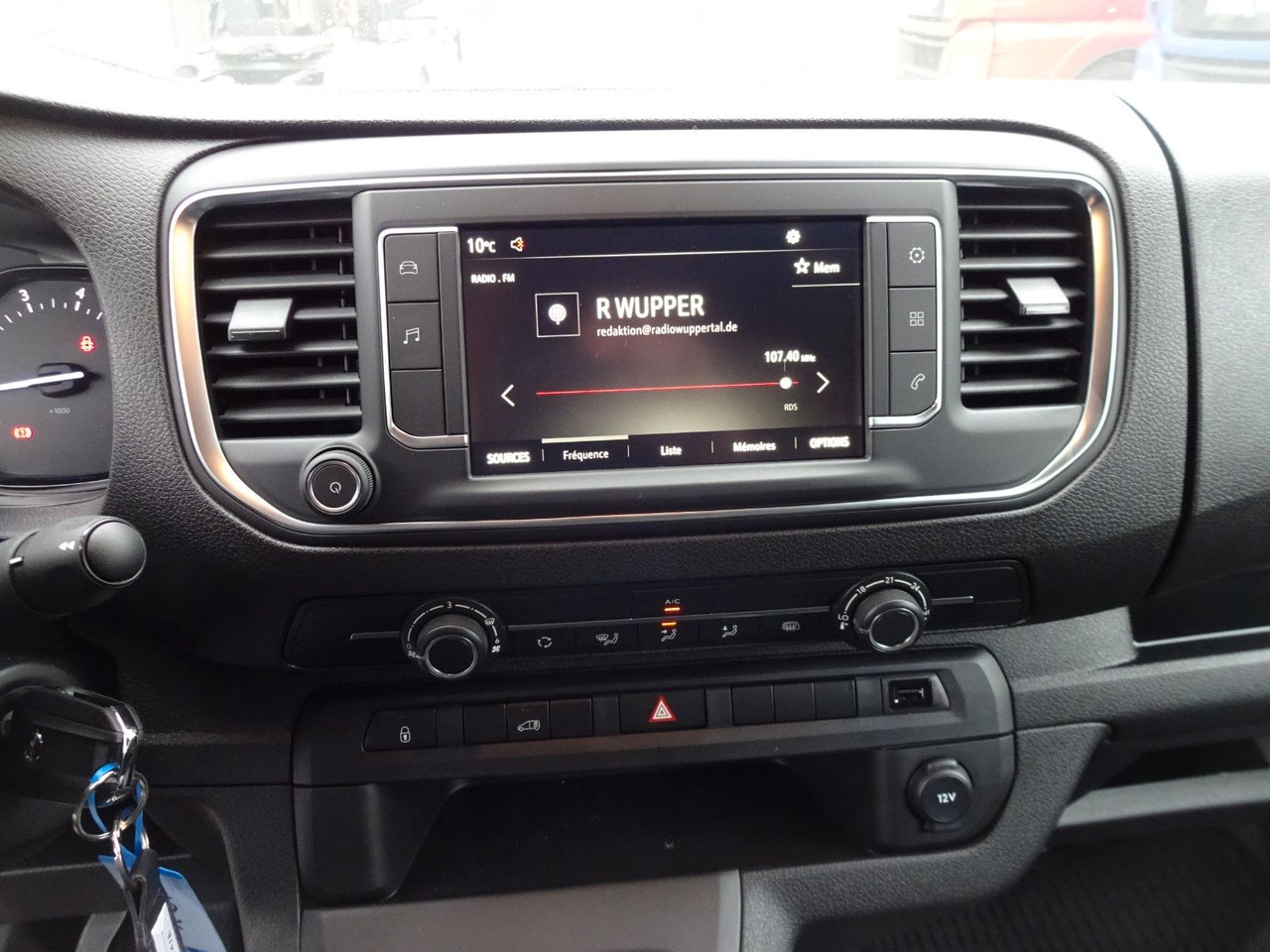 Opel 50 x Vivaro Kasten L1H1, Klima, PDC, Tempomat en crédit-bail Opel 50 x Vivaro Kasten L1H1, Klima, PDC, Tempomat: photos 21