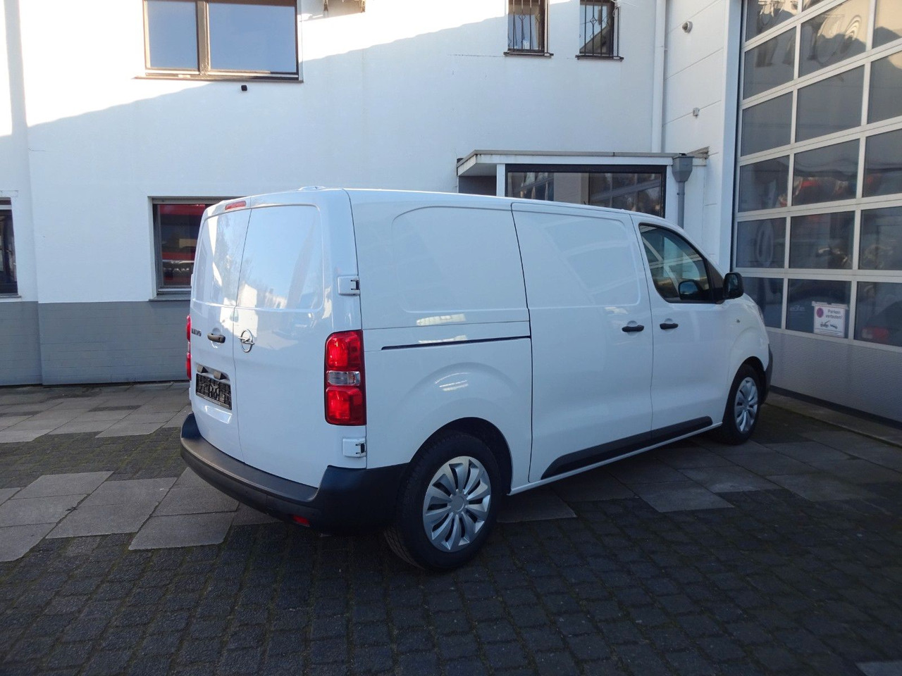Opel 50 x Vivaro Kasten L1H1, Klima, PDC, Tempomat en crédit-bail Opel 50 x Vivaro Kasten L1H1, Klima, PDC, Tempomat: photos 8