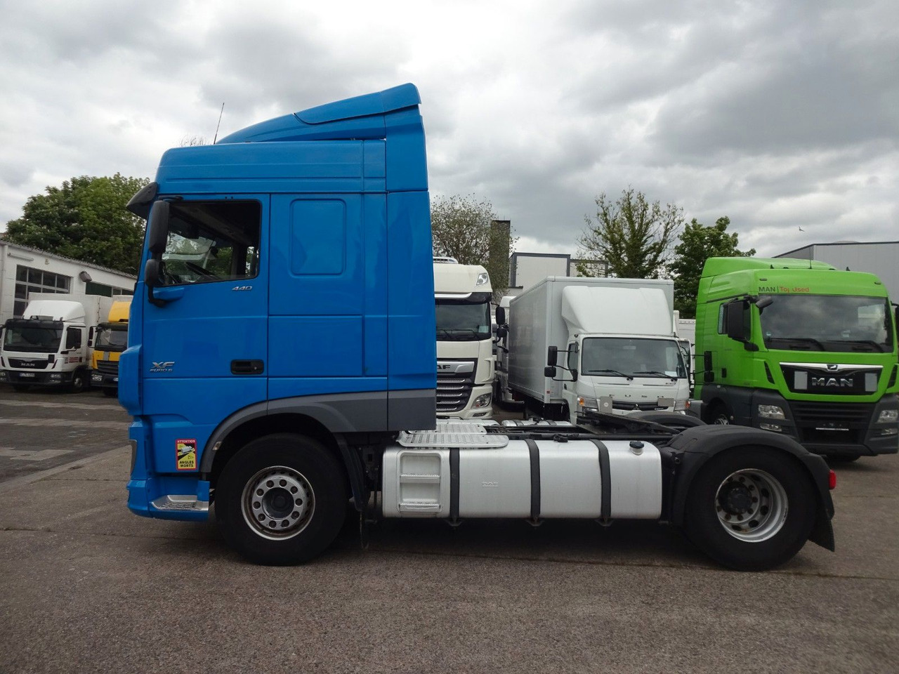 DAF XF 440, SC, Klima, 2 x Tank, Intarder, Standklim - Tracteur routier: photos 4 DAF XF 440, SC, Klima, 2 x Tank, Intarder, Standklim - Tracteur routier: photos 4