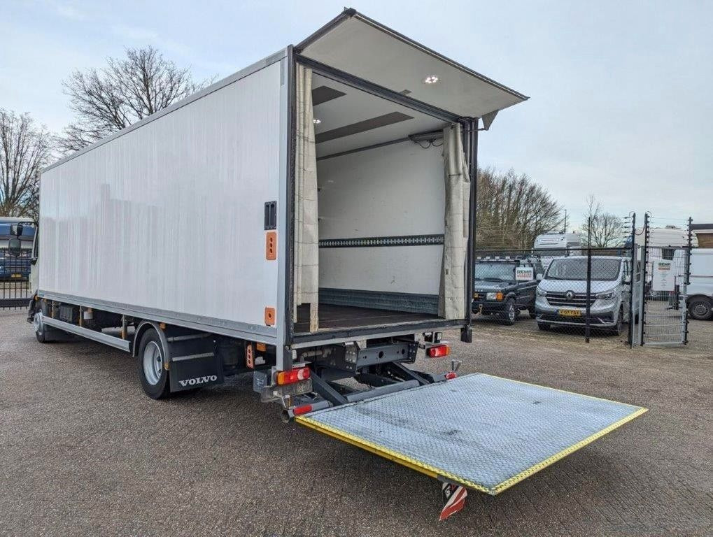 VOLVO FL 210, Koffer,LBW,Isolirt, Klima, Autom, Kamera en crédit-bail VOLVO FL 210, Koffer,LBW,Isolirt, Klima, Autom, Kamera: photos 6