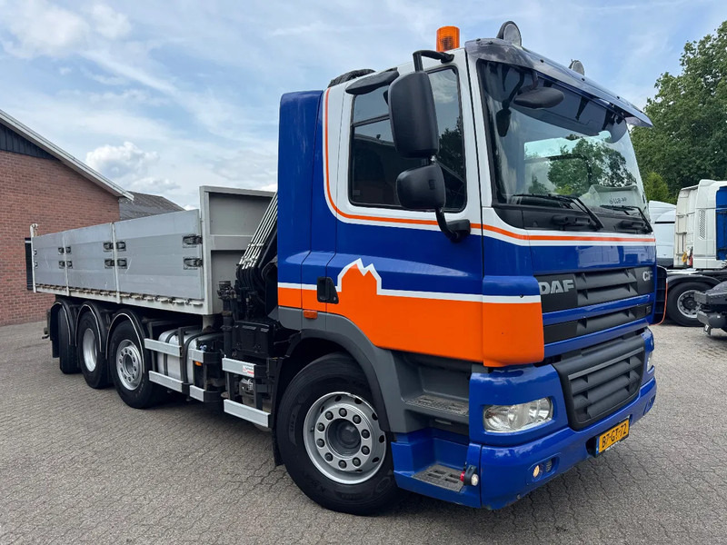 DAF CF 85.360 8X2 3 Zijdige kipper HIAB 16 t/m kraan AHK Top condition - Camion benne, Camion grue: photos 4 DAF CF 85.360 8X2 3 Zijdige kipper HIAB 16 t/m kraan AHK Top condition - Camion benne, Camion grue: photos 4