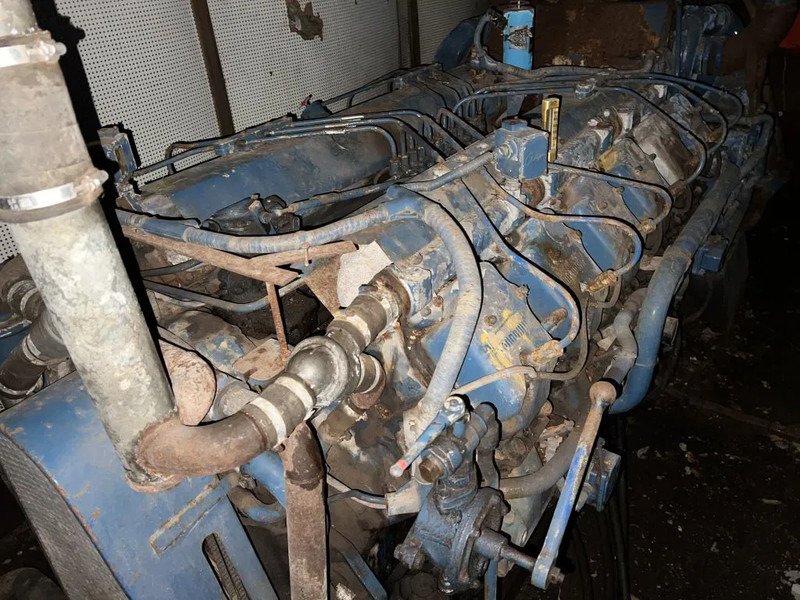 Heemaf 550 KVA V12 diesel Generator Aggregaat - Groupe électrogène: photos 4 Heemaf 550 KVA V12 diesel Generator Aggregaat - Groupe électrogène: photos 4
