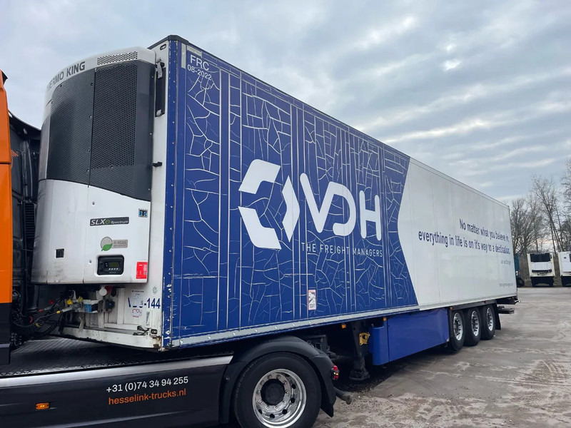 Schmitz Cargobull SKO 24 Thermo King SLXe Spectrum Multi temp Dhollandia LBW 2T 270H 250B Blumen - Semi-remorque isothermique: photos 1 Schmitz Cargobull SKO 24 Thermo King SLXe Spectrum Multi temp Dhollandia LBW 2T 270H 250B Blumen - Semi-remorque isothermique: photos 1