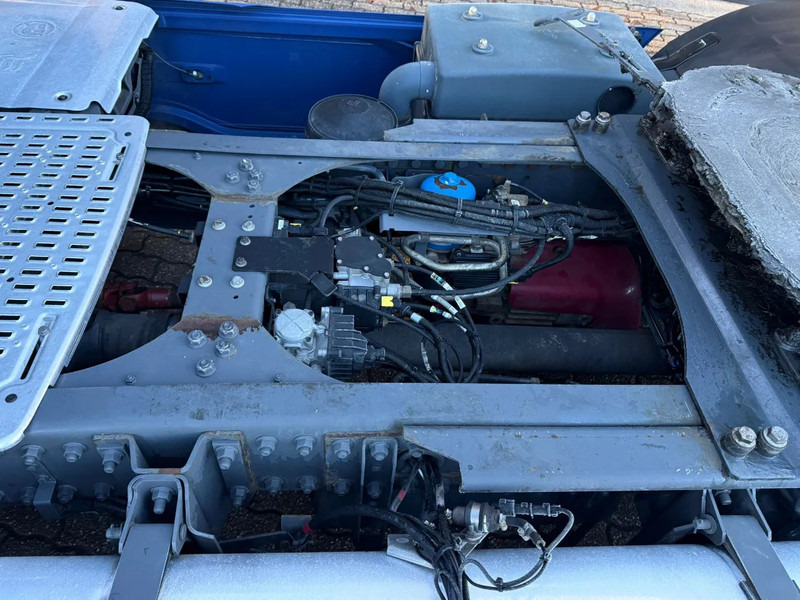 DAF XF 450 Super Space Cab + Gardner Denver XK18 Silo Compressor Alcoa LED Standklima NL Truck APK 03-2026 en crédit-bail DAF XF 450 Super Space Cab + Gardner Denver XK18 Silo Compressor Alcoa LED Standklima NL Truck APK 03-2026: photos 18