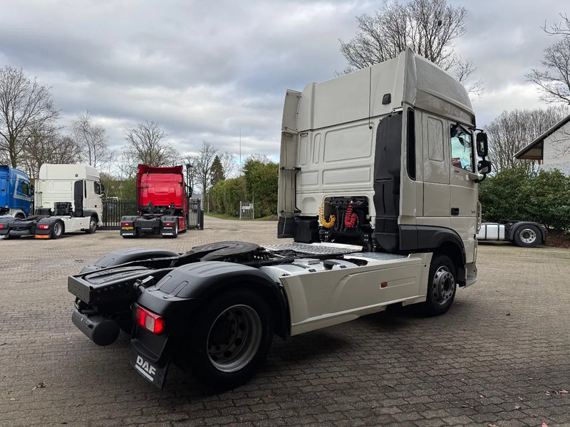 DAF XF 480 SSC Super Space 2x tank 427.170KM ACC LED - Tracteur routier: photos 3 DAF XF 480 SSC Super Space 2x tank 427.170KM ACC LED - Tracteur routier: photos 3