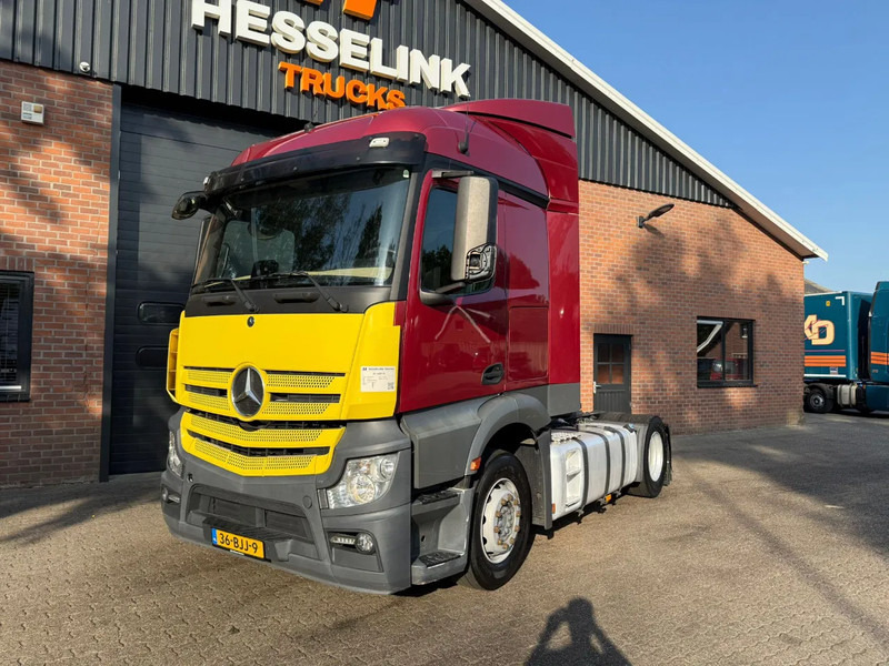 Mercedes-Benz Actros 1840 4X2 EURO 6 701.140KM, NL Truck - Tracteur routier: photos 1 Mercedes-Benz Actros 1840 4X2 EURO 6 701.140KM, NL Truck - Tracteur routier: photos 1