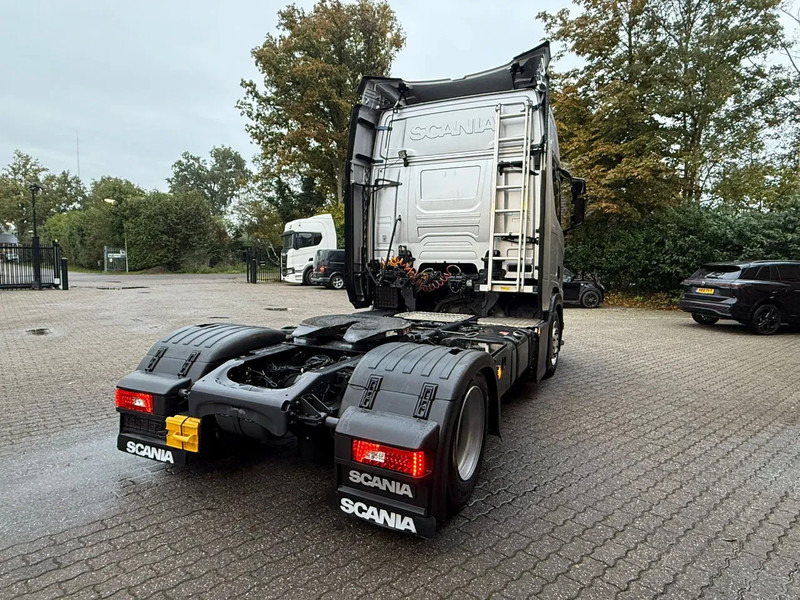 Scania R450 NGS 4X2EB Lowliner Retarder Standairco Smarttacho 2 German truck - Tracteur routier: photos 3 Scania R450 NGS 4X2EB Lowliner Retarder Standairco Smarttacho 2 German truck - Tracteur routier: photos 3