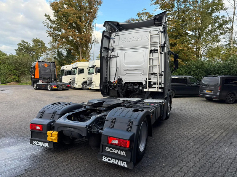 Scania R450 NGS 4X2EB Lowliner Retarder Standairco Smarttacho 2 German truck - Tracteur routier: photos 4 Scania R450 NGS 4X2EB Lowliner Retarder Standairco Smarttacho 2 German truck - Tracteur routier: photos 4
