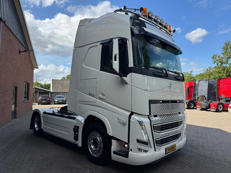 Volvo FH 500 Globetrotter XL 2X tank Standairco Alcoa Leder NL Truck Full spec, Dynamic steering - Tracteur routier: photos 3 Volvo FH 500 Globetrotter XL 2X tank Standairco Alcoa Leder NL Truck Full spec, Dynamic steering - Tracteur routier: photos 3
