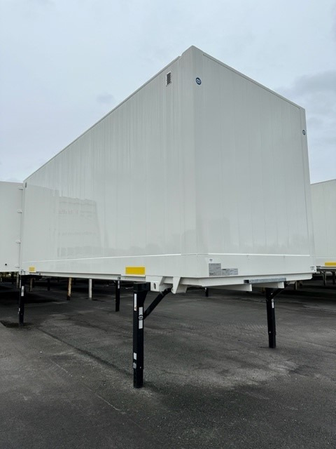 Krone BDF-System, 7.450 mm lang, Möbel - Wechselkoffer - Carrosserie fourgon: photos 1 Krone BDF-System, 7.450 mm lang, Möbel - Wechselkoffer - Carrosserie fourgon: photos 1