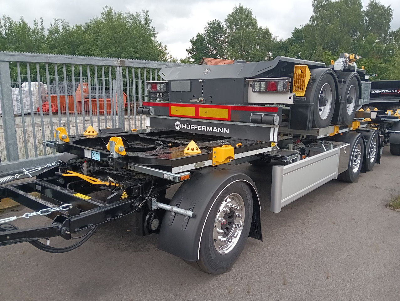 Hüffermann 3-A VARIO-CARRIER SAF NEU VERZINKT LiftAlufelgen - Remorque ampliroll/ Multibenne: photos 3 Hüffermann 3-A VARIO-CARRIER SAF NEU VERZINKT LiftAlufelgen - Remorque ampliroll/ Multibenne: photos 3