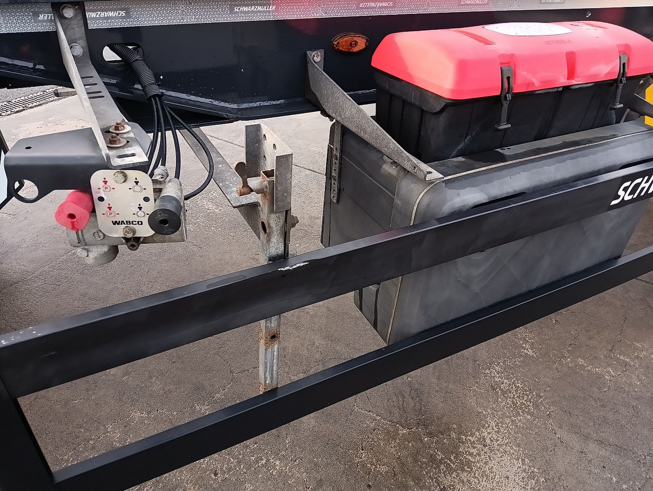 Remorque porte-conteneur/ Caisse mobile Schwarzmüller 2-A BDF 1,22/1,32 ALCOA Alufelgen ADR 120tkm TÜV Schwarzmüller 2-A BDF 1,22/1,32 ALCOA Alufelgen ADR 120tkm TÜV: photos 20