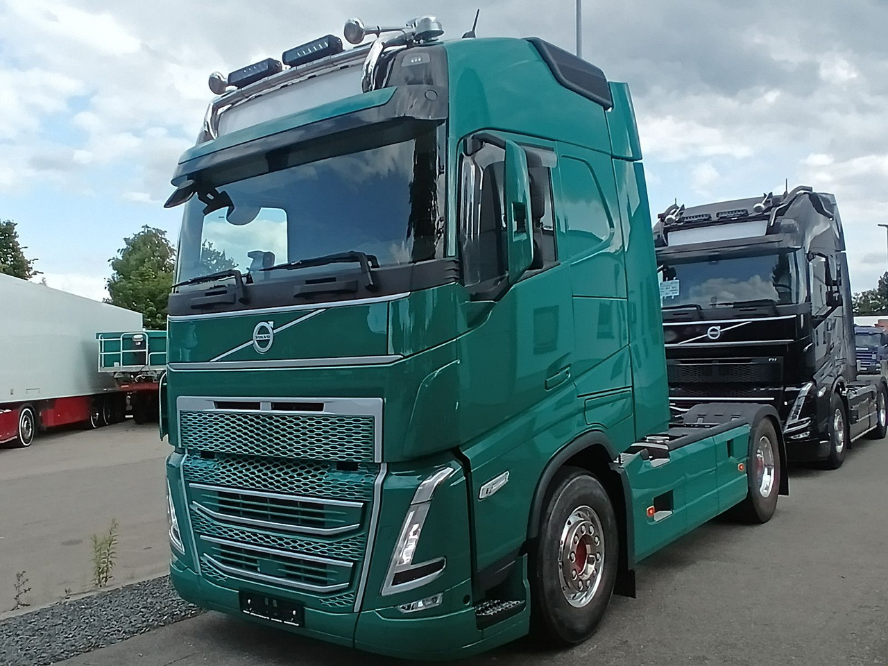 Volvo FH 500 4x2T Globe Voll-Luft ACC I-PARC NaviALCOA - Tracteur routier: photos 2 Volvo FH 500 4x2T Globe Voll-Luft ACC I-PARC NaviALCOA - Tracteur routier: photos 2
