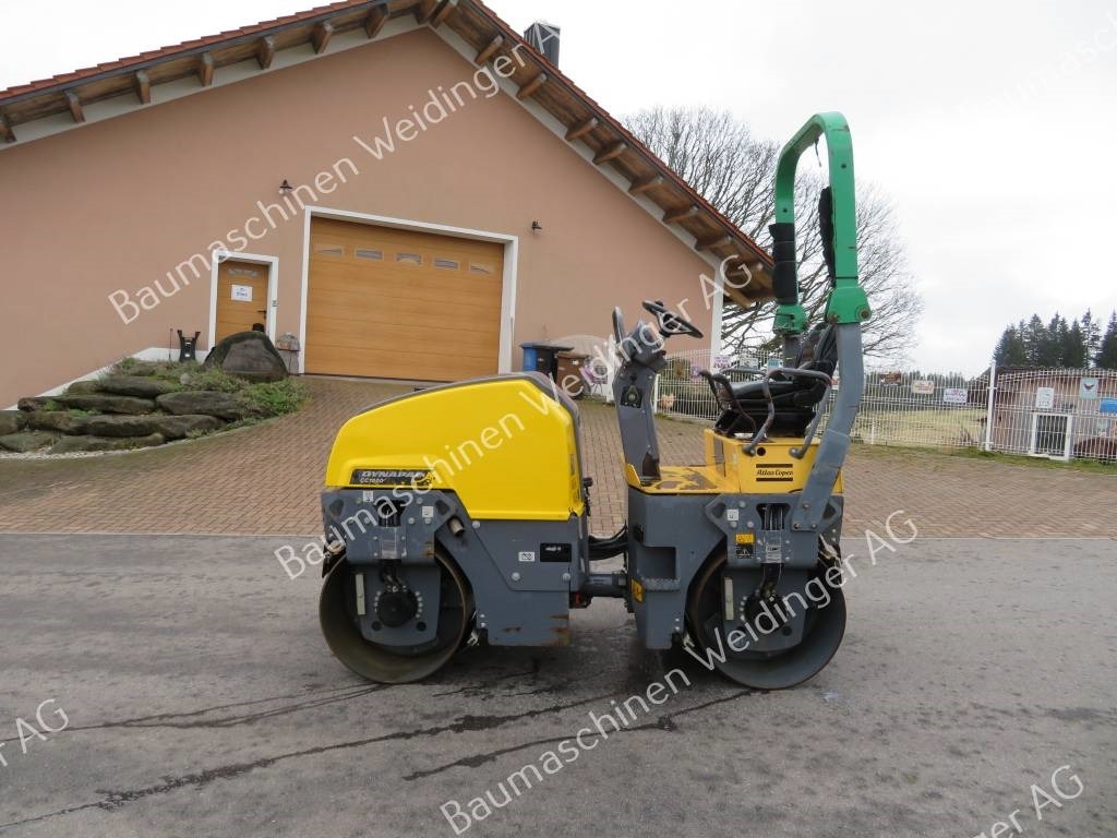 Rouleau compresseur Dynapac CC 1100: photos 6 Rouleau compresseur Dynapac CC 1100: photos 6