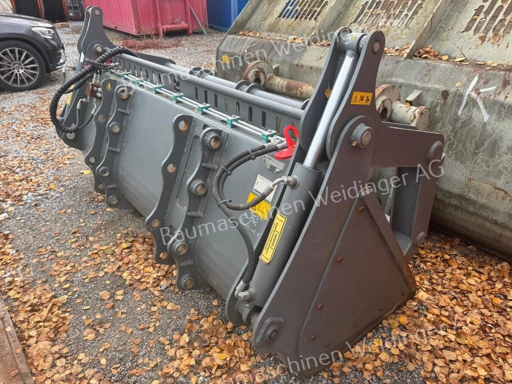 Saphir Greifschaufel - Godet pour chargeur: photos 2 Saphir Greifschaufel - Godet pour chargeur: photos 2