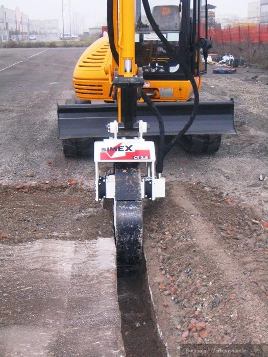 SIMEX Vibrations Graben- Radverdichter - Compacteur à pieds de mouton/ Monocylindre pour Camion: photos 1 SIMEX Vibrations Graben- Radverdichter - Compacteur à pieds de mouton/ Monocylindre pour Camion: photos 1