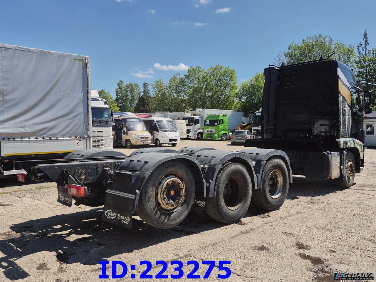 VOLVO FH13 540HP 8X4 (Steering axle) RETARDER - Autre matériel: photos 5 VOLVO FH13 540HP 8X4 (Steering axle) RETARDER - Autre matériel: photos 5