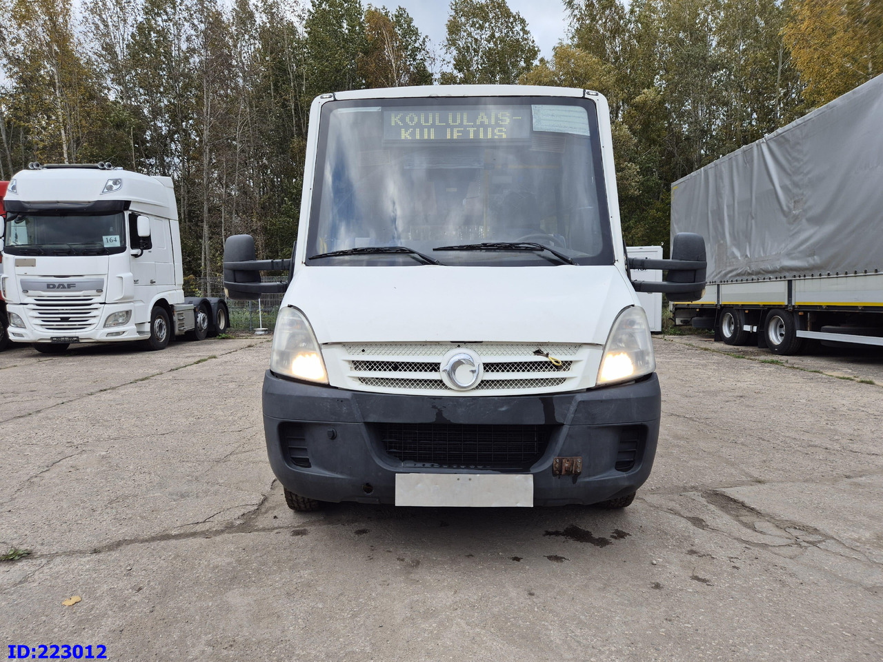 IVECO Daily 50C18 - 23-seater - Autocar: photos 2 IVECO Daily 50C18 - 23-seater - Autocar: photos 2