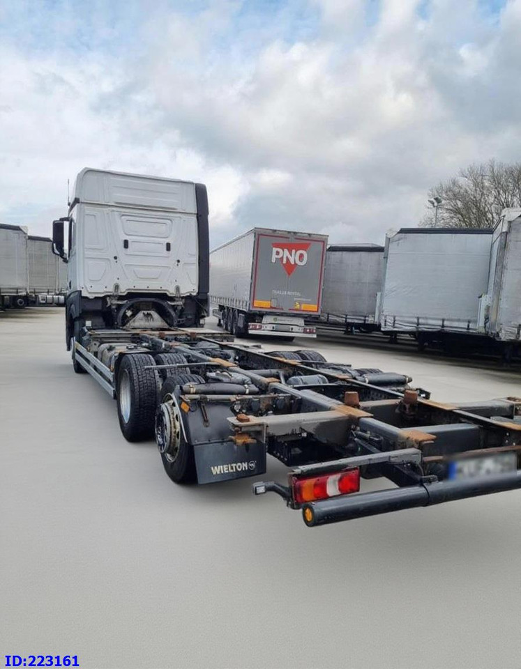 MERCEDES-BENZ Actros 2542 BDF 6x2 Euro6 - Châssis cabine: photos 5 MERCEDES-BENZ Actros 2542 BDF 6x2 Euro6 - Châssis cabine: photos 5
