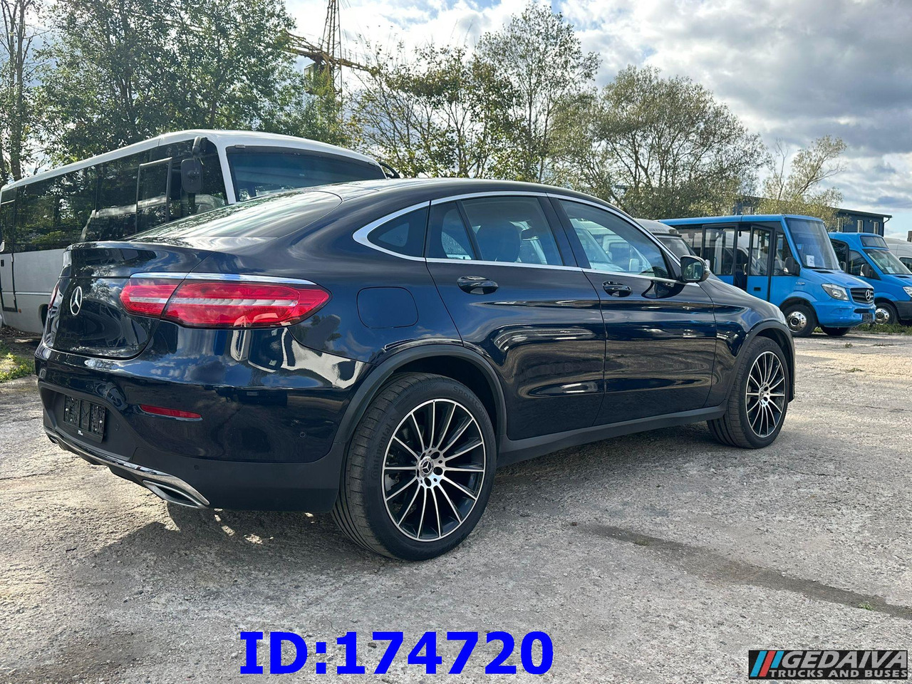 MERCEDES-BENZ GLC Coupe 220 4x4 - SUV: photos 4 MERCEDES-BENZ GLC Coupe 220 4x4 - SUV: photos 4