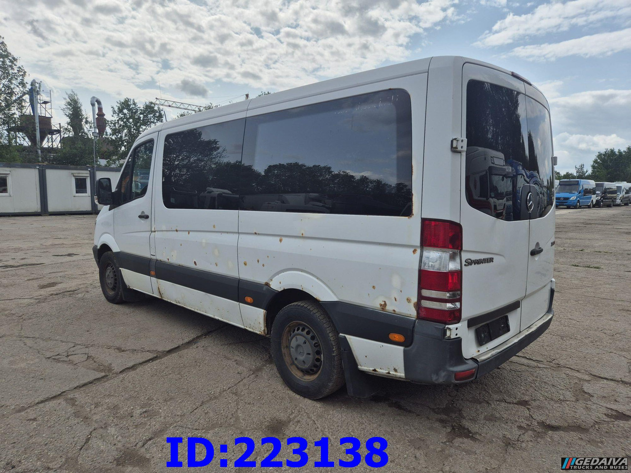 MERCEDES-BENZ Sprinter 213 - Euro5 - Autocar: photos 4 MERCEDES-BENZ Sprinter 213 - Euro5 - Autocar: photos 4