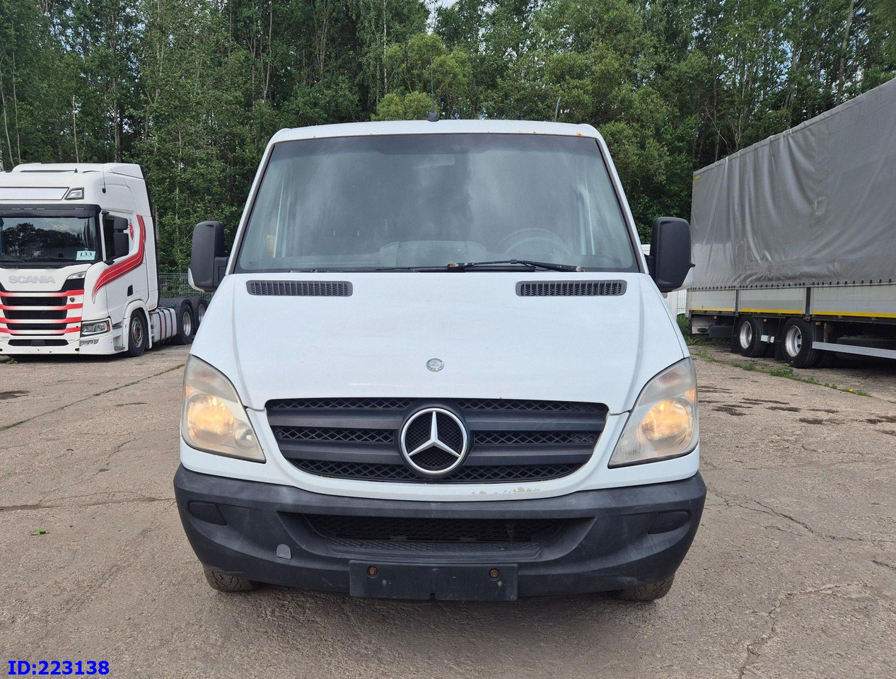 MERCEDES-BENZ Sprinter 213 - Euro5 - Autocar: photos 2 MERCEDES-BENZ Sprinter 213 - Euro5 - Autocar: photos 2