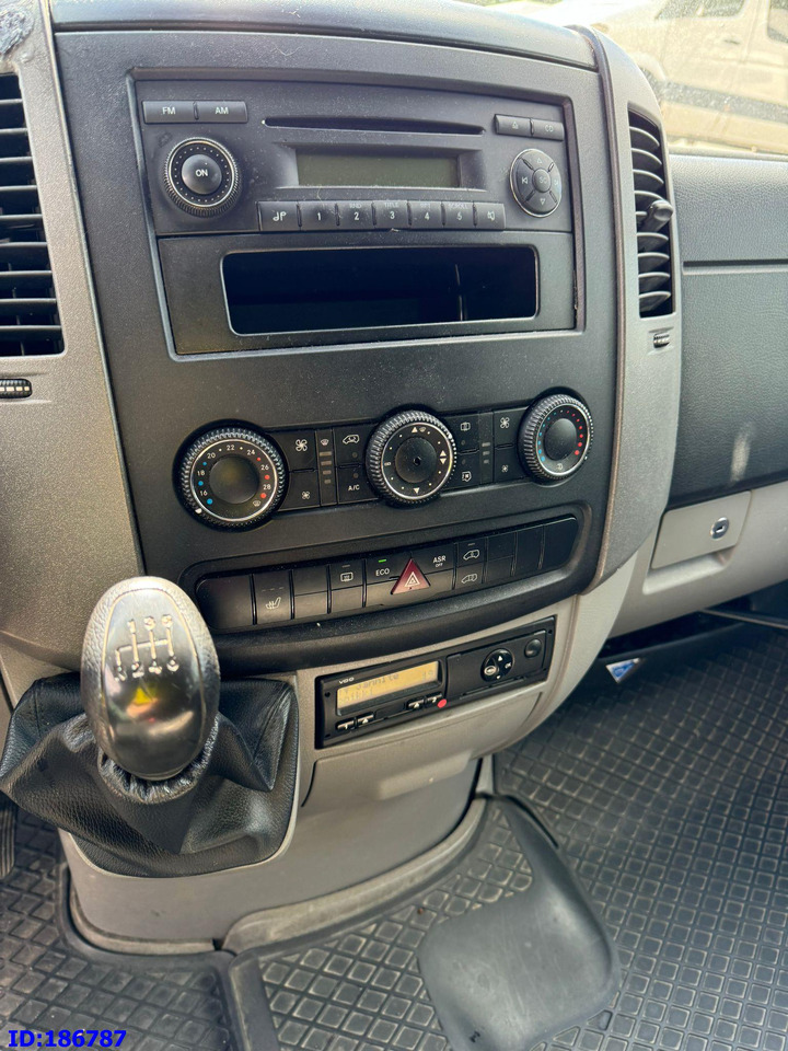 Autocar MERCEDES-BENZ Sprinter 516 - 17-seater - Euro5: photos 10