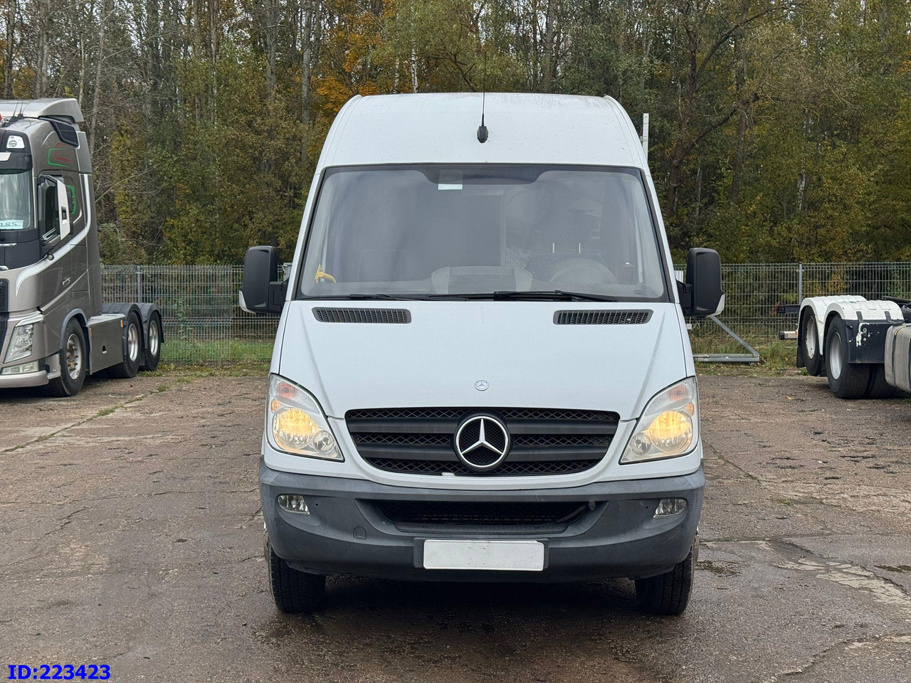 MERCEDES-BENZ Sprinter 516 Euro 5 Avestark 20-seater - Autocar: photos 2 MERCEDES-BENZ Sprinter 516 Euro 5 Avestark 20-seater - Autocar: photos 2
