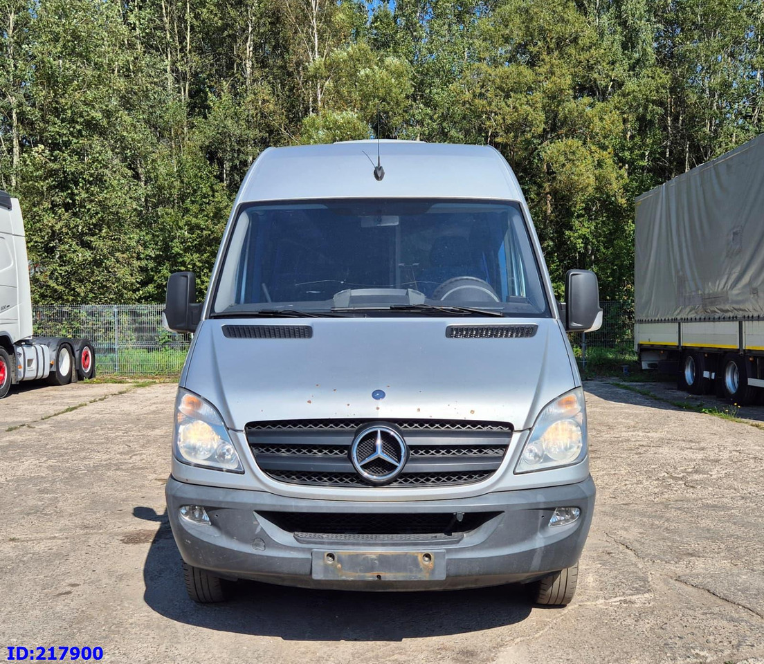 MERCEDES-BENZ Sprinter 516 - VIP - 17 places - Autocar: photos 2 MERCEDES-BENZ Sprinter 516 - VIP - 17 places - Autocar: photos 2