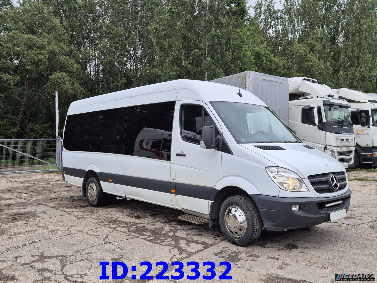 MERCEDES-BENZ Sprinter 516 VIP - 20 places - Autocar: photos 4 MERCEDES-BENZ Sprinter 516 VIP - 20 places - Autocar: photos 4