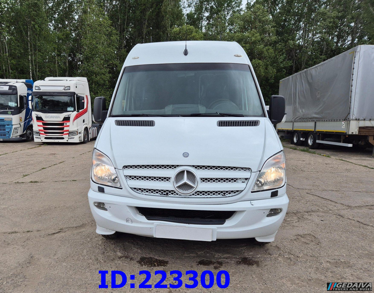 MERCEDES-BENZ Sprinter 518 VIP - 17 Seater - Autocar: photos 2 MERCEDES-BENZ Sprinter 518 VIP - 17 Seater - Autocar: photos 2