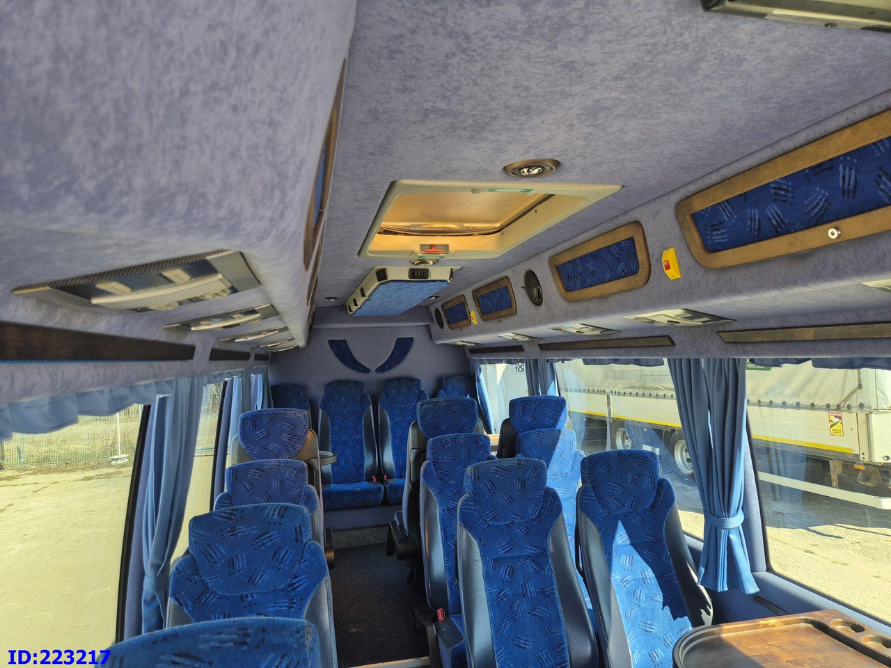 Autocar MERCEDES-BENZ Sprinter 518 VIP Prostyle 17-Place (Motor defekt): photos 17