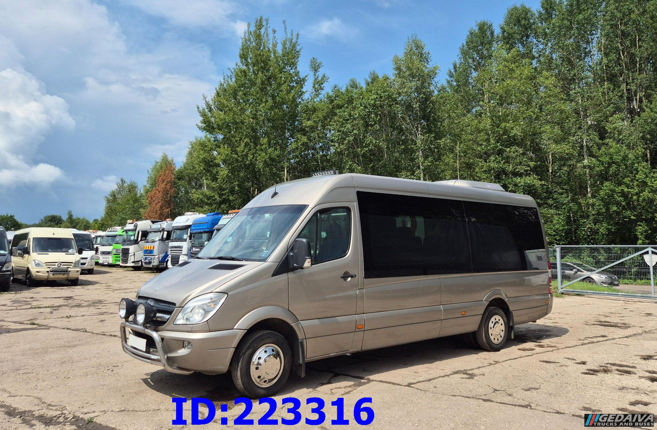 MERCEDES-BENZ Sprinter 519 VIP - 18 Seater - Euro 5 - Autocar: photos 1 MERCEDES-BENZ Sprinter 519 VIP - 18 Seater - Euro 5 - Autocar: photos 1