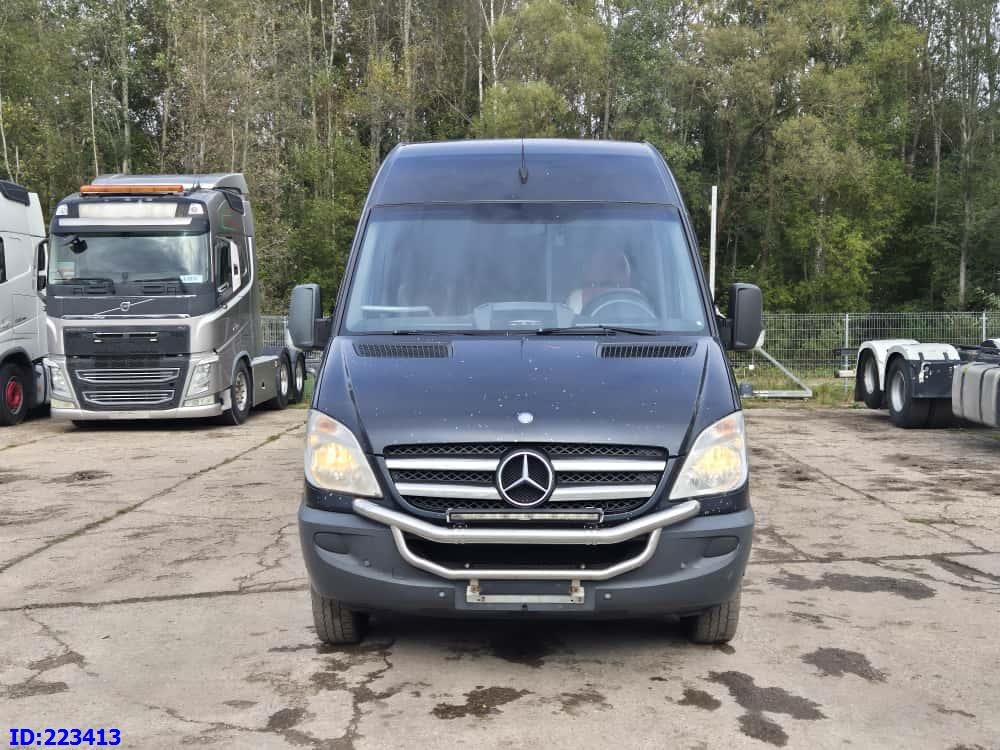 MERCEDES-BENZ Sprinter 519 VIP - 20 Seater - Euro 5 - Autocar: photos 2 MERCEDES-BENZ Sprinter 519 VIP - 20 Seater - Euro 5 - Autocar: photos 2